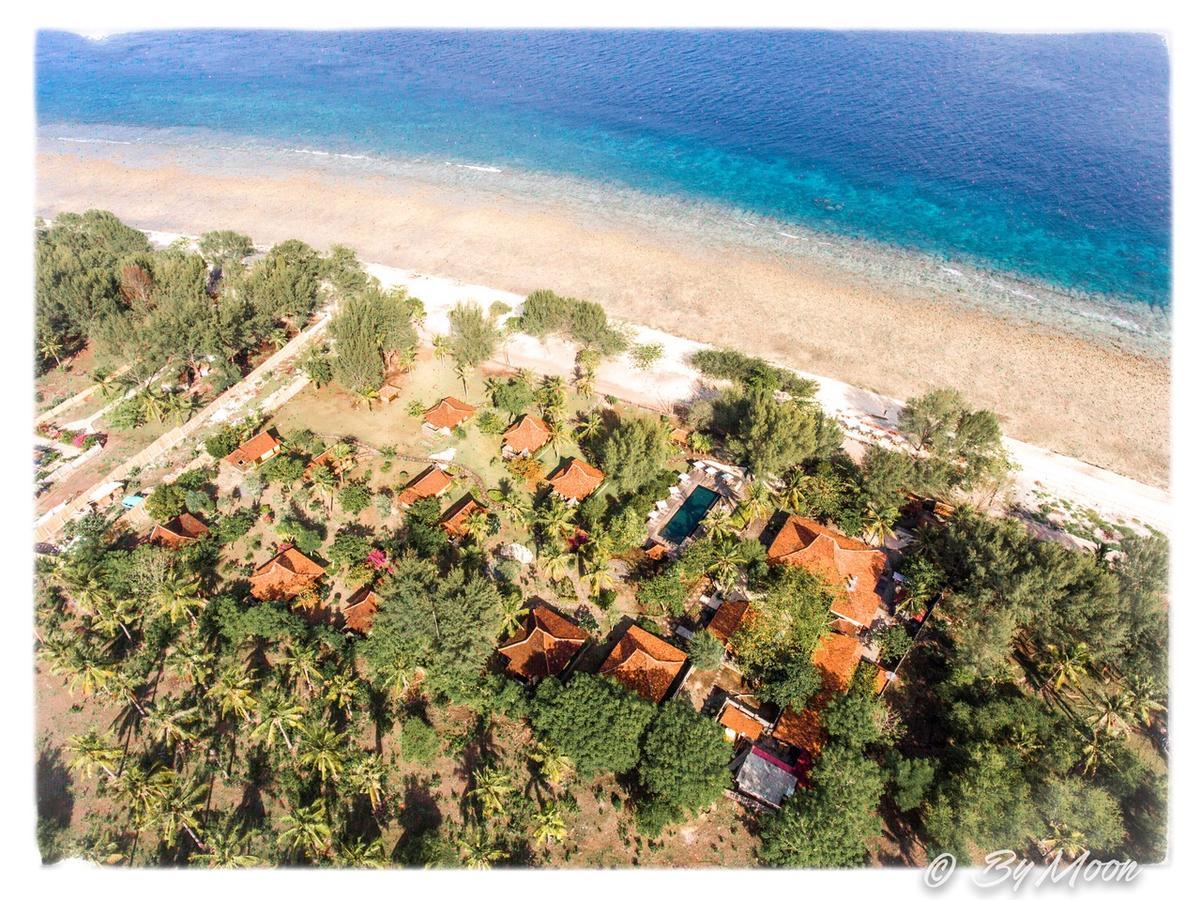 Desa Dunia Beda Resort Gili Trawangan Buitenkant foto